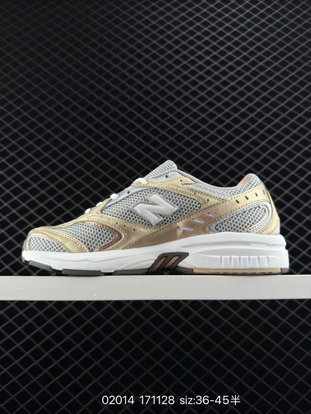 New Balance WR400